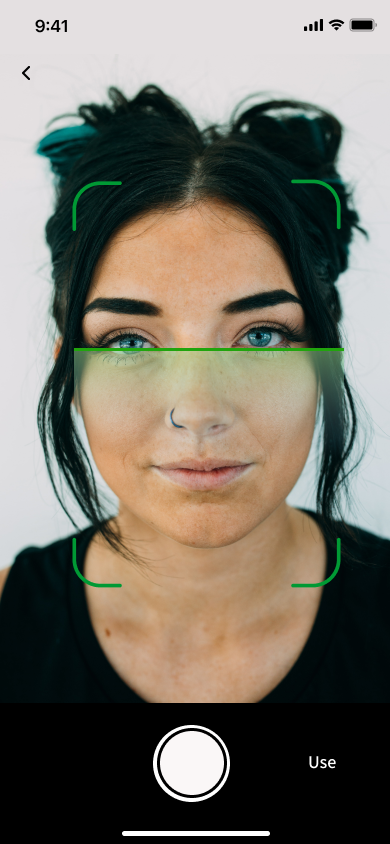 Face capture with successful alignment guidance.